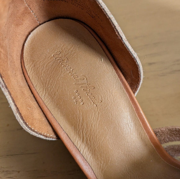 Universal Thread Addie - Picture 4 of 4